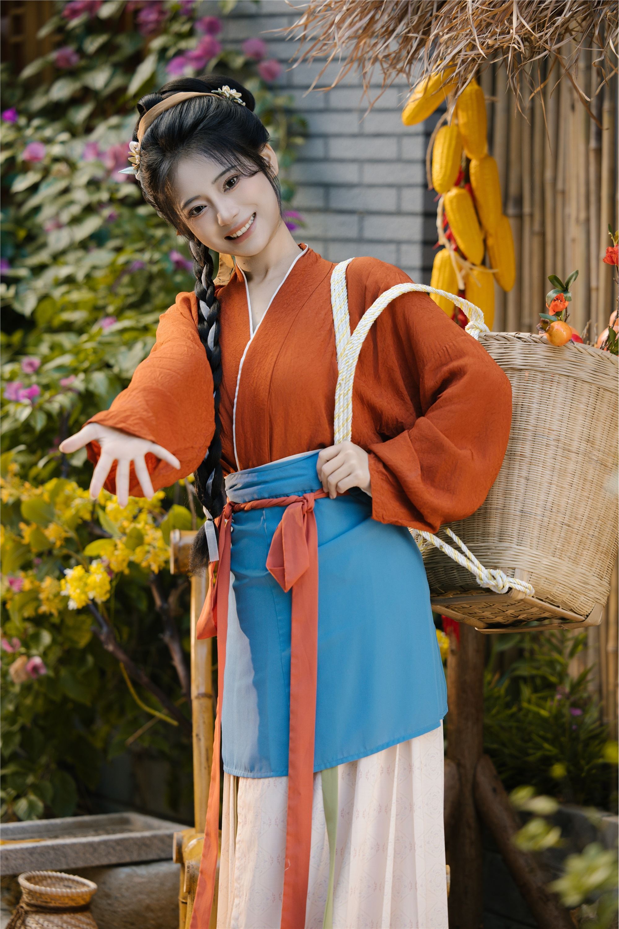 YITUYU艺图语 2025.01.18 晒秋 衔鹿